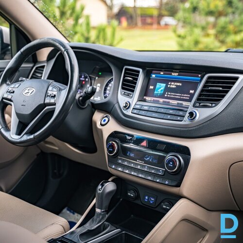 Pārdod Hyundai Tucson 2.0d, 2015