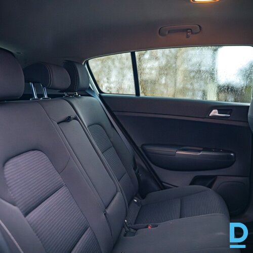 Pārdod Kia Sportage 2.0d, 2018