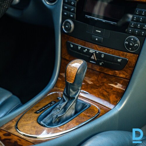 Pārdod Mercedes-Benz E220d, 2003 Pārdod Mercedes-Benz E220d, 2003