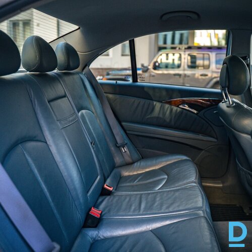 Pārdod Mercedes-Benz E220d, 2003 Pārdod Mercedes-Benz E220d, 2003