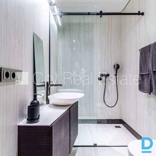 Pārdod dzīvokli Jūrmalā Pārdod dzīvokli Jūrmalā