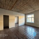 Двухкомнатная квартира в оживленном центре.