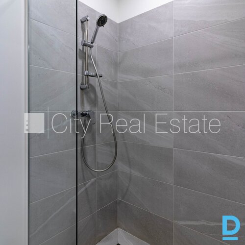 Izīrē dzīvokli Rīgā