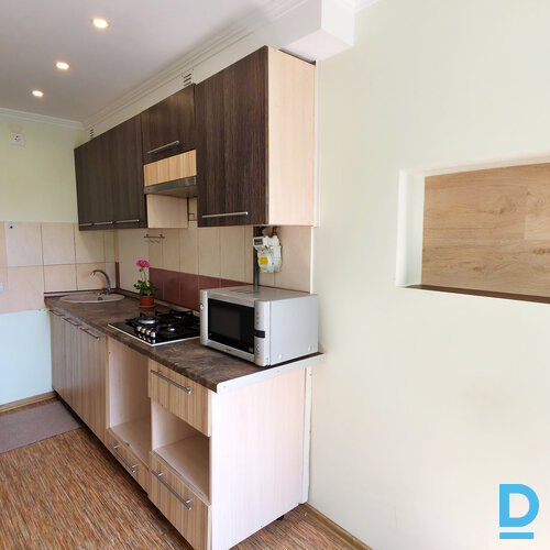 Izīrē dzīvokli Skolas 5 k-2, 34m², 1 ist.