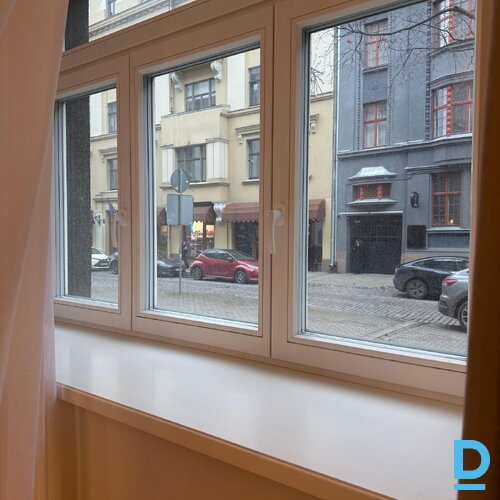 Izīrē dzīvokli Rīga