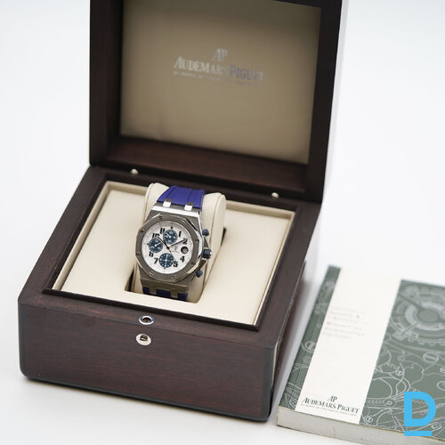 Pārdod Audemars Piguet Royal Oak Offshore Chronograph Navy Pārdod Audemars Piguet Royal Oak Offshore Chronograph Navy