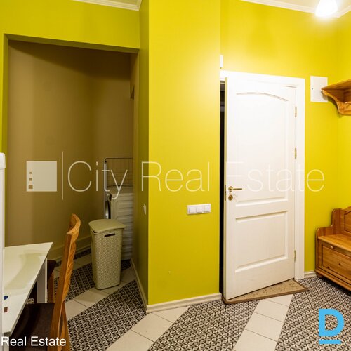 Izīrē dzīvokli Rīgā