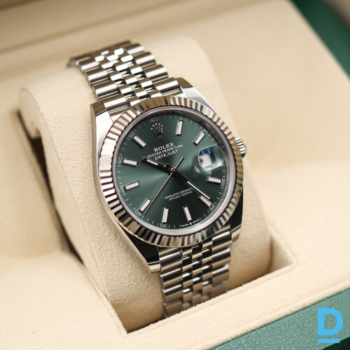Pārdod Rolex Datejust 41 mm Pārdod Rolex Datejust 41 mm