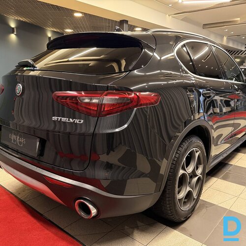 Pārdod Alfa Romeo Stelvio 2.0i Q4, 2018