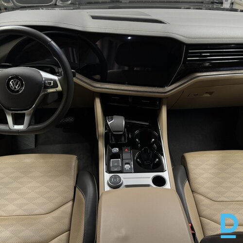 Pārdod Volkswagen Touareg V6 4Motion, 2019