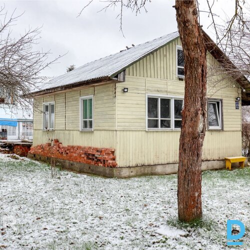 Pārdošanā koka karkasa dārza mājiņa ar 620 m² zemes gabalu Ogrē.Īpašumam ir izve