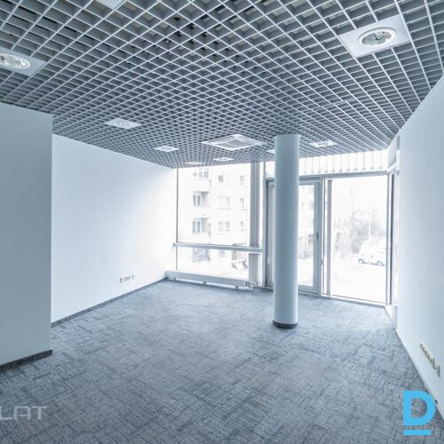 Izīrē biroju Brīvības iela 171