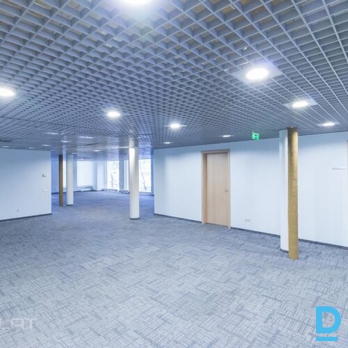 Izīrē biroju Brīvības iela 171