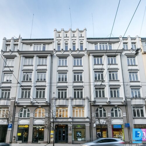 Birojs Rīgas centrā pie Lāčplēša ielas