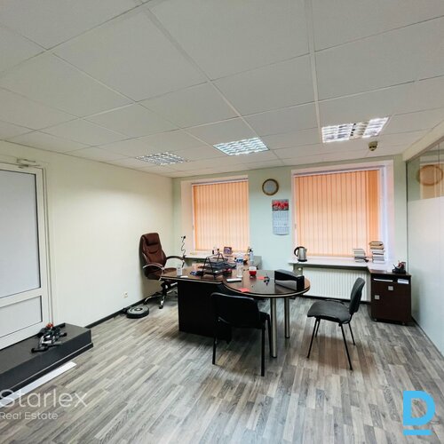 Birojs Rīgas centrā pie Uzņēmu Reģistra