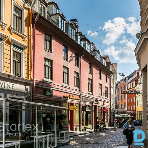 Biroja telpas Vecrīgā pie T/C "Galerija Centrs"