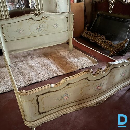 Pārdod Guļamistabas komplekti