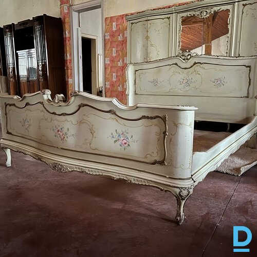 Pārdod Guļamistabas komplekti