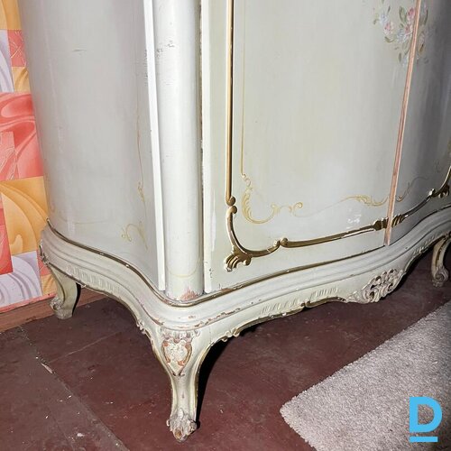 Pārdod Guļamistabas komplekti