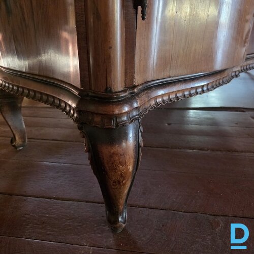 Pārdod Guļamistabas komplekti