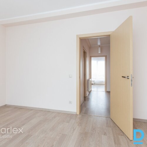 Mājīga ģimenes māja ar visu nepieciešamo. Vai meklējat mājīgu un ērtu dzīvesvietu ģimenei ar divām guļamistabām? Ja tā, tad “A” tipa mājas ir tieši Jums! Šīs mājas ir aprīkotas ar visu nepieciešamo, lai Jūs varētu uzreiz sākt dzīvot Mājīga ģimenes māja ar visu nepieciešamo. Vai meklējat mājīgu un ērtu dzīvesvietu ģimenei ar divām guļamistabām? Ja tā, tad “A” tipa mājas ir tieši Jums! Šīs mājas ir aprīkotas ar visu nepieciešamo, lai Jūs varētu uzreiz sākt dzīvot