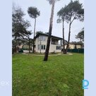 Meklējam foršu un jauku ģimeni, kurai izīrēt mūsu divstāvu mājai Rīgā - Vecāķos. Tā atbrīvosies nākamā gada 16