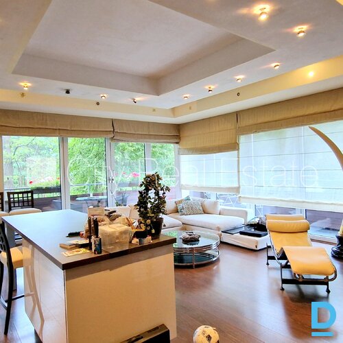 Izīrē dzīvokli Jūrmalā