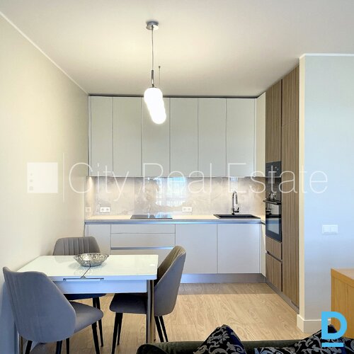 Izīrē dzīvokli Jūrmalā