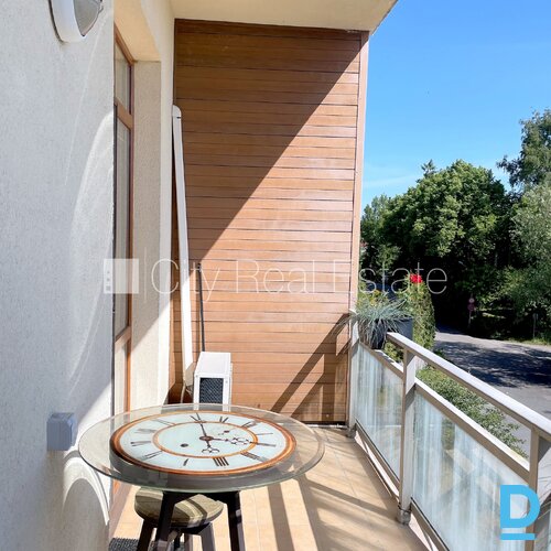 Izīrē dzīvokli Jūrmalā