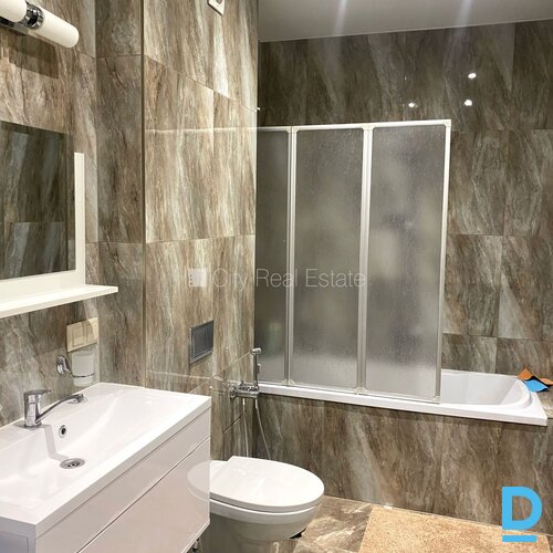 Izīrē dzīvokli Jūrmalā