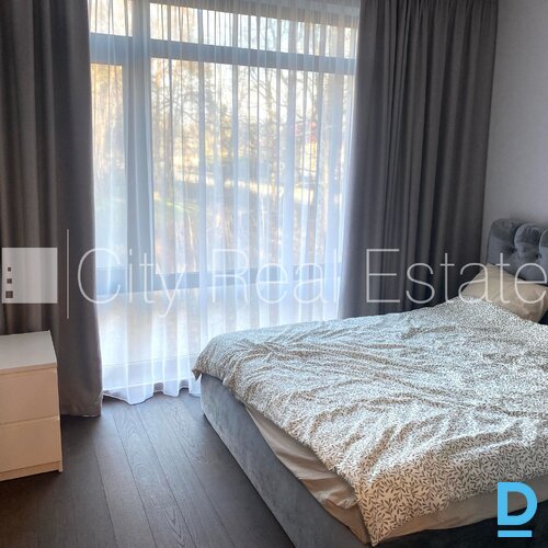 Izīrē dzīvokli Jūrmalā