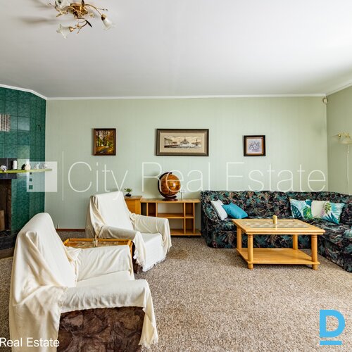 Pārdod māju Jūrmalā Pārdod māju Jūrmalā