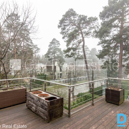 Pārdod dzīvokli Jūrmalā Pārdod dzīvokli Jūrmalā