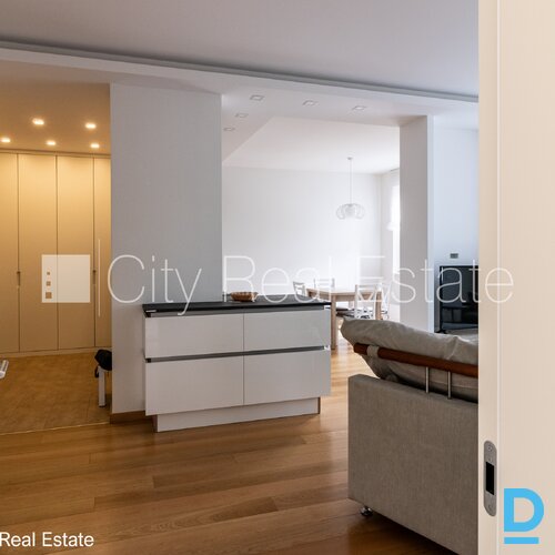 Pārdod dzīvokli Jūrmalā Pārdod dzīvokli Jūrmalā