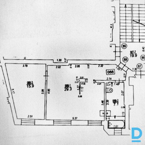 Pārdod dzīvokli Tērbatas iela 59/61