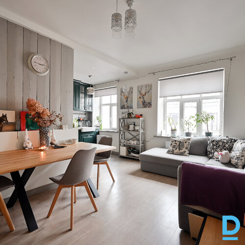 Pārdod dzīvokli Tērbatas iela 59/61