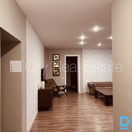 Izīrē dzīvokli Rīgā