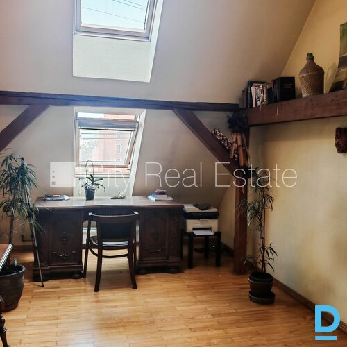 Izīrē dzīvokli Rīgā