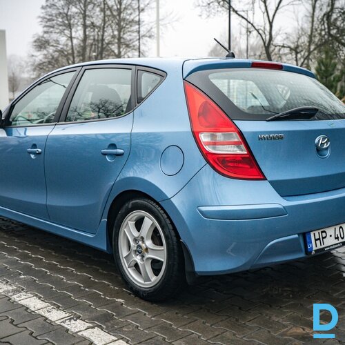 Pārdod Hyundai i30 1.4i, 2011