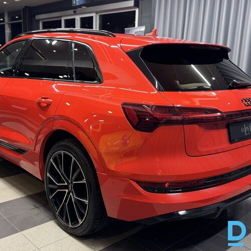 Pārdod Audi Etron 55 S-line Black Edition, 2020