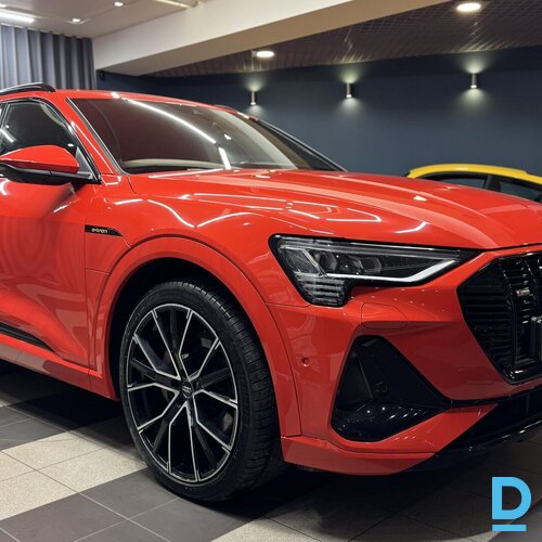 Pārdod Audi Etron 55 S-line Black Edition, 2020