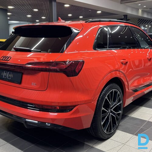 Pārdod Audi Etron 55 S-line Black Edition, 2020