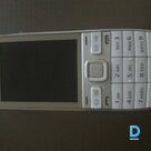 Pārdod Nokia E52