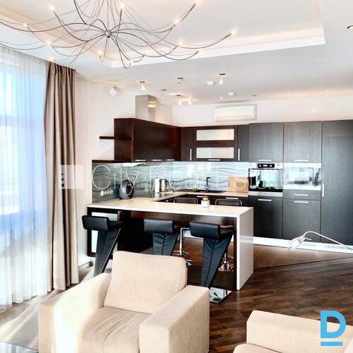 Izīrē dzīvokli Rīgā