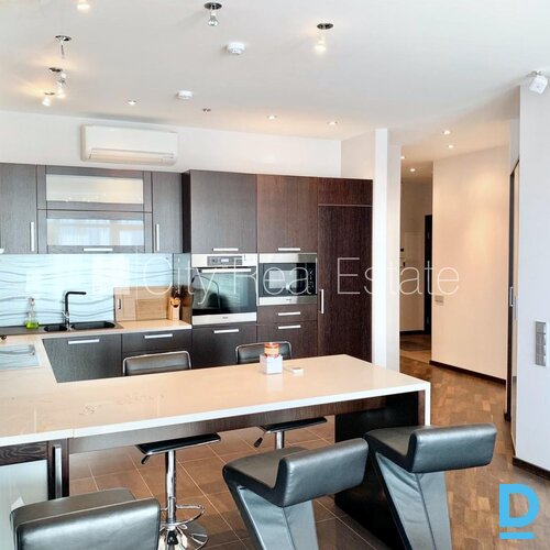 Izīrē dzīvokli Rīgā