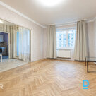 Продается комфортабельная и ухоженная 2-комнатная квартира в 119-м корпусе с лиф