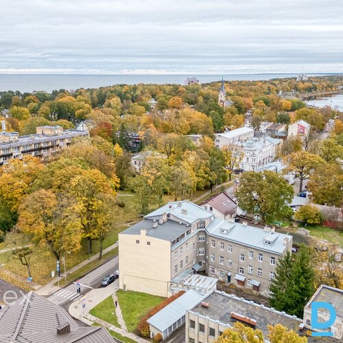 Tirdzniecības telpas Jūrmalā - 5 minūšu gājiena attālumā no jūras