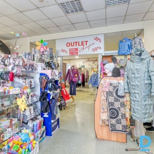 Tirdzniecības telpas Jūrmalā - 5 minūšu gājiena attālumā no jūras