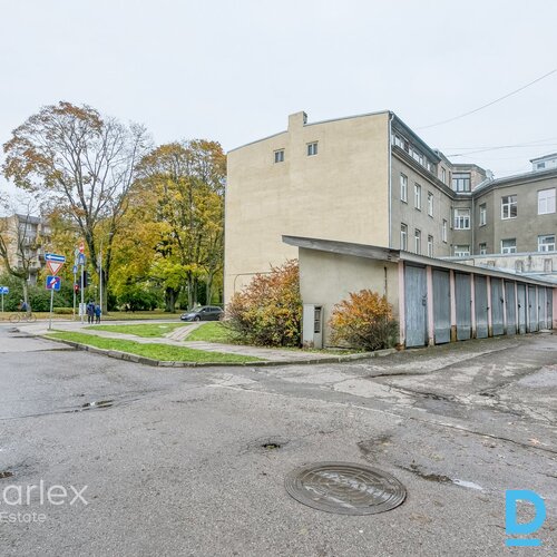 Tirdzniecības telpas Jūrmalā - 5 minūšu gājiena attālumā no jūras