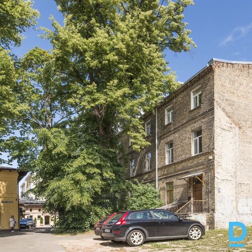 Izīrē dzīvokli Valdemāra iela 49